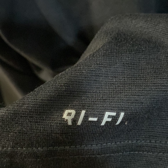 NFL Redskins Nike DRI-FIT Top🏈 - Picture 3 of 4